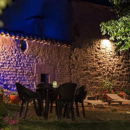 Real Del Buen Camino, Rural イン 4*